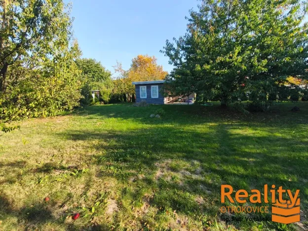 Prodej zahrady, Otrokovice, Komenského, 842 m2