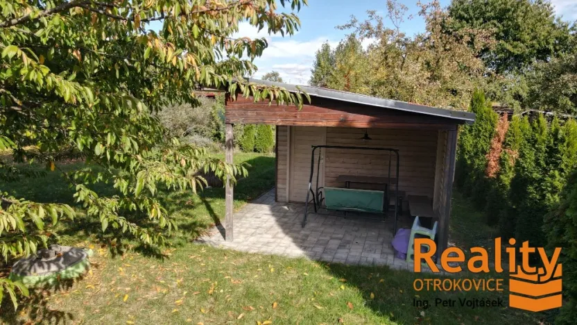 Prodej zahrady, Otrokovice, Komenského, 842 m2