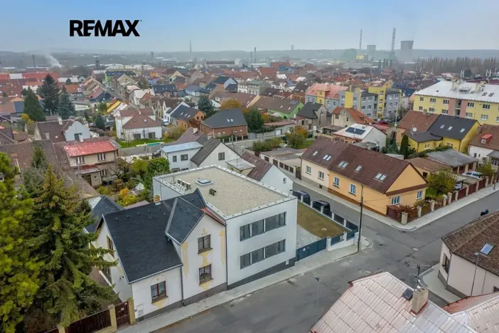 Pronájem bytu 2+kk, Kladno, Veleslavínova, 39 m2