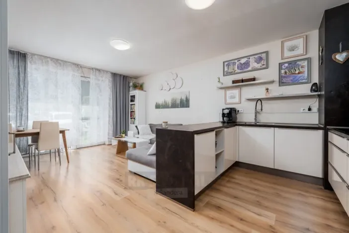 Prodej bytu 3+kk, Včelná, Pod Tratí, 72 m2