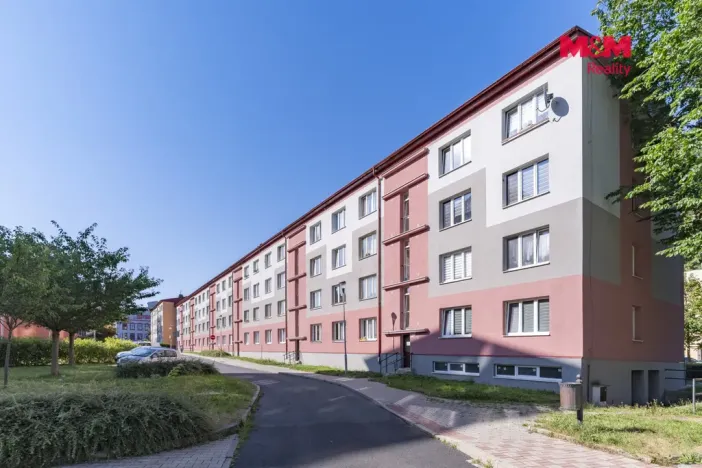 Prodej bytu 1+1, Aš, Hlavní, 36 m2