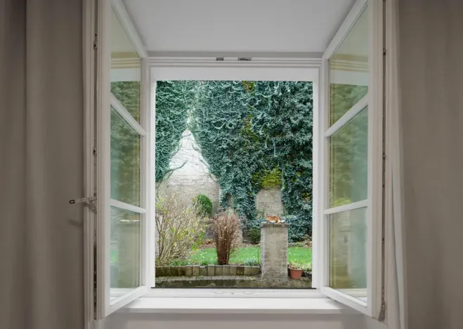 Pronájem bytu 1+kk, Praha - Smíchov, Radlická, 28 m2