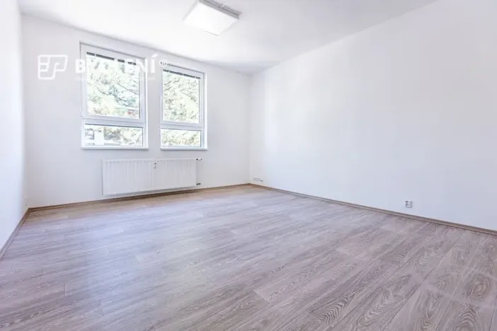 Pronájem kanceláře, Teplice, Tolstého, 2109 m2