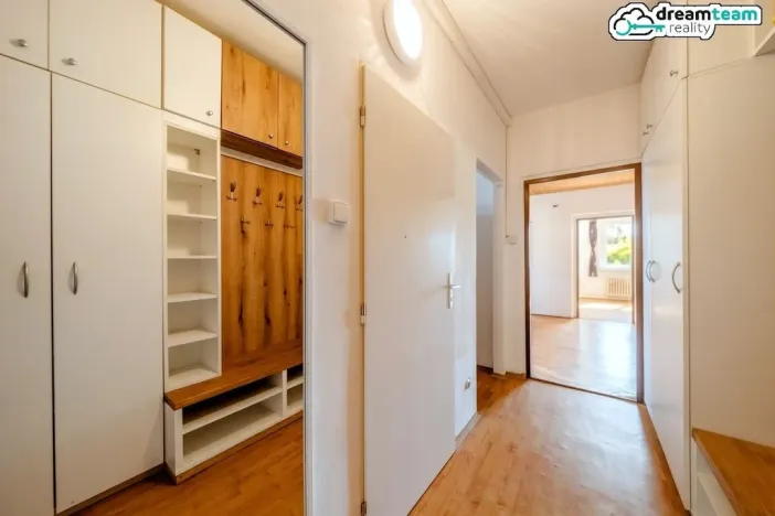 Prodej bytu 3+1, Rožnov pod Radhoštěm, 61 m2