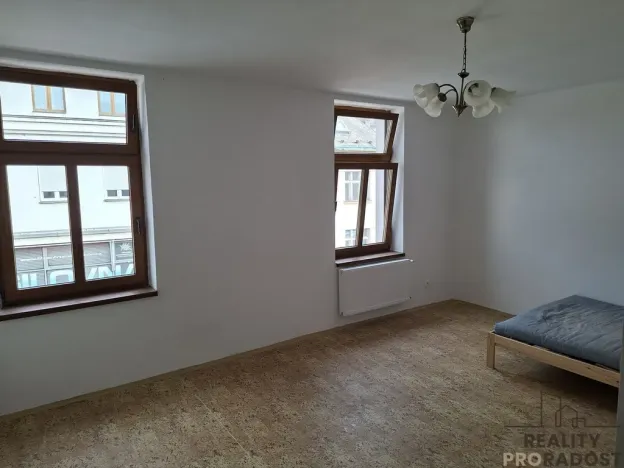 Pronájem bytu 2+1, Kladno, T. G. Masaryka, 77 m2