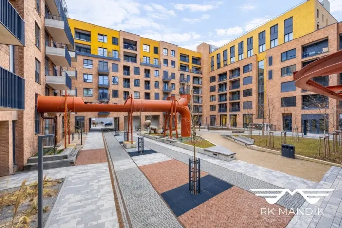 Pronájem bytu 1+kk, Praha - Smíchov, U Lihovaru, 28 m2