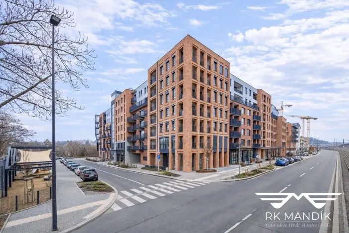 Pronájem bytu 1+kk, Praha - Smíchov, U Lihovaru, 28 m2