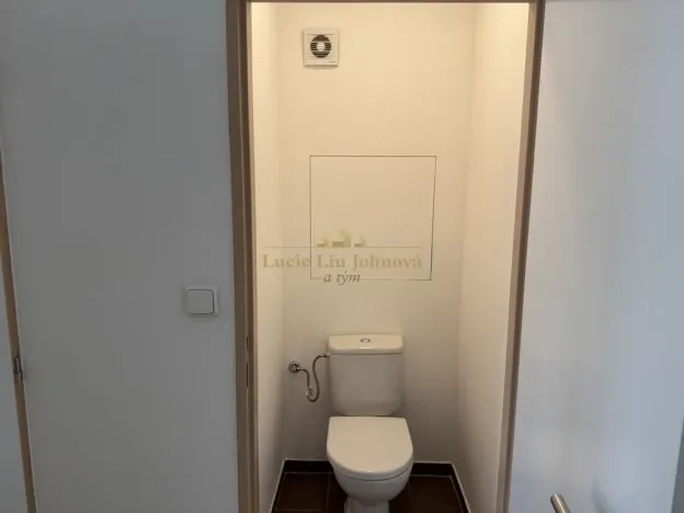 Prodej bytu 2+1, Praha - Hloubětín, Chvalská, 53 m2