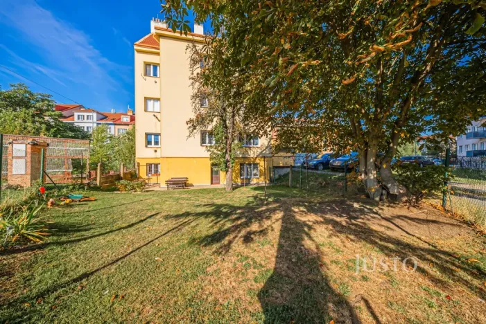 Prodej bytu 1+kk, Praha - Strašnice, Limuzská, 32 m2