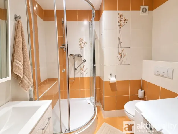 Pronájem bytu 2+kk, Neratovice, Dr. E. Beneše, 46 m2