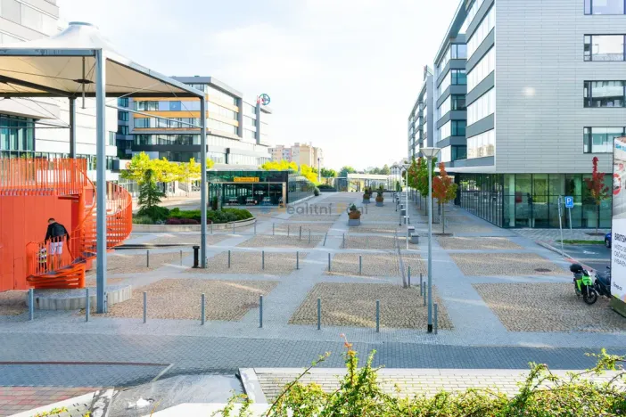 Pronájem bytu 2+kk, Praha - Stodůlky, náměstí Junkových, 50 m2