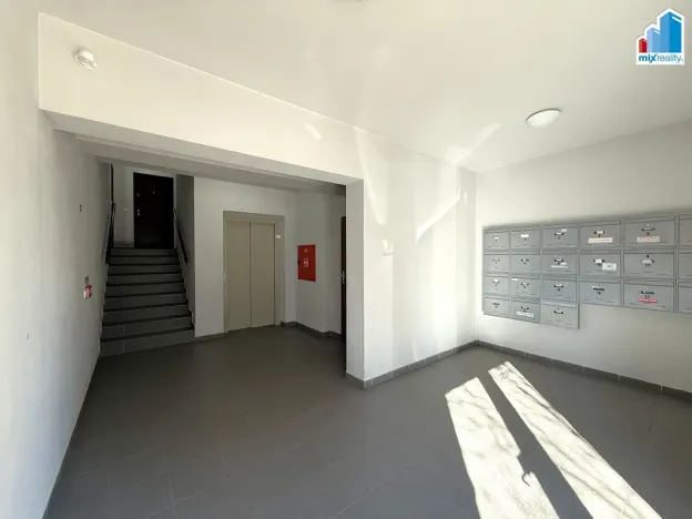 Pronájem bytu 3+kk, Plzeň, U Velkého rybníka, 98 m2