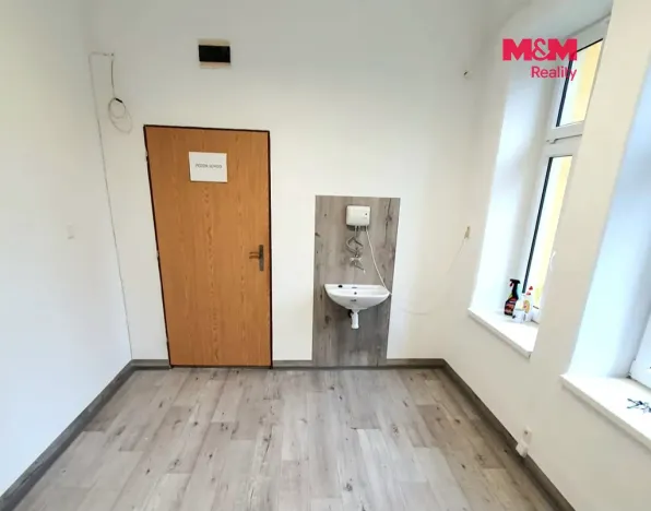 Pronájem kanceláře, Jablonec nad Nisou, Podhorská, 59 m2