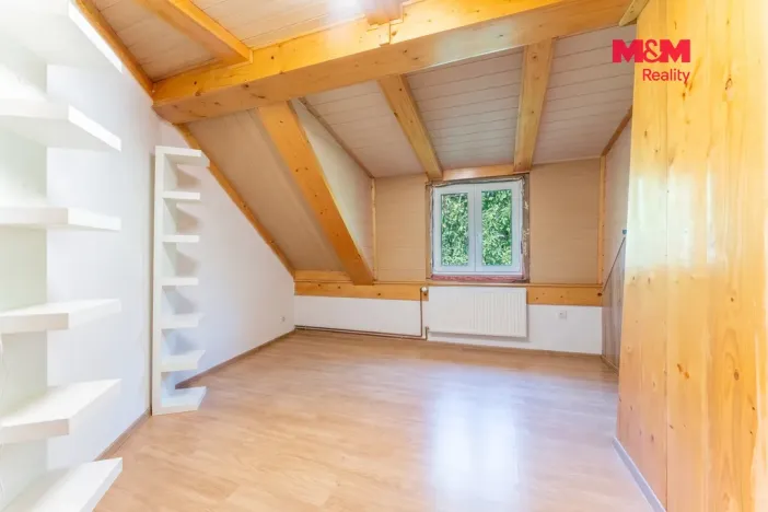 Prodej rodinného domu, Slavhostice, 181 m2