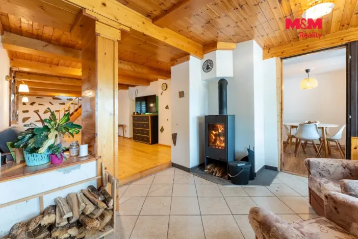 Prodej rodinného domu, Slavhostice, 181 m2