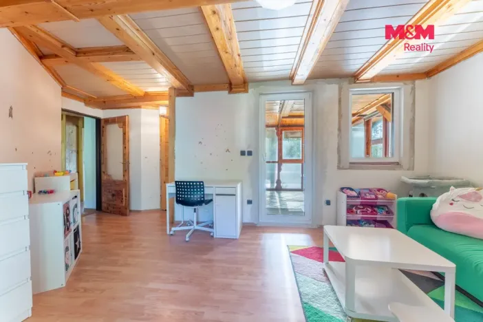 Prodej rodinného domu, Slavhostice, 181 m2
