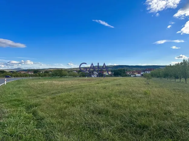 Prodej stavebního pozemku, 3079 m², Hroznová Lhota