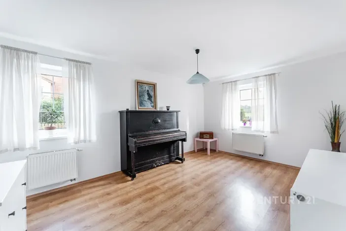 Prodej rodinného domu, Hradištko, V Klících, 240 m2