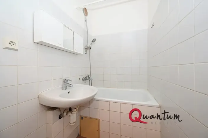 Prodej bytu 2+kk, Praha - Stodůlky, Přecechtělova, 43 m2