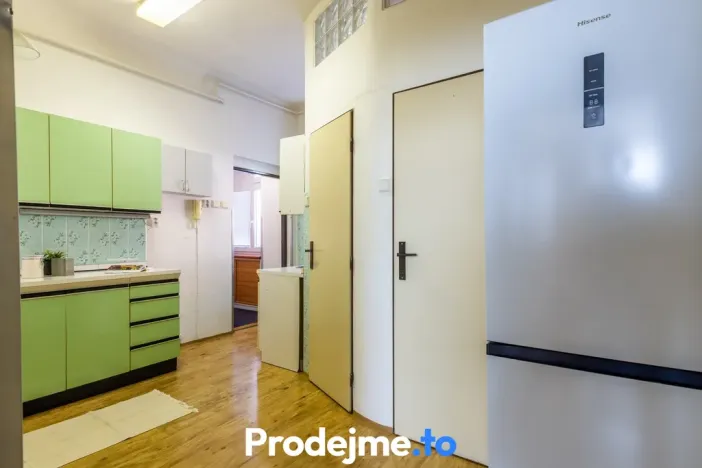 Prodej bytu 3+kk, Znojmo, Jarošova, 79 m2