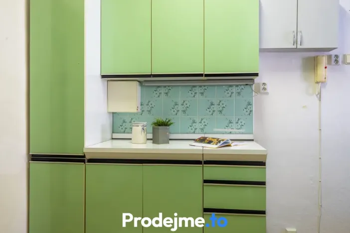 Prodej bytu 3+kk, Znojmo, Jarošova, 79 m2