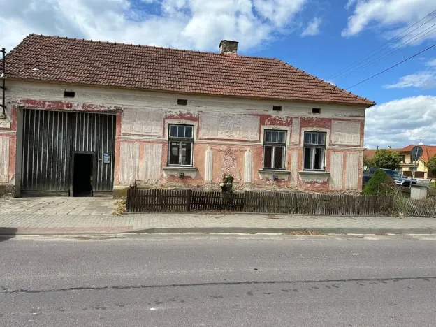 Prodej rodinného domu, 216 m², Zálesí