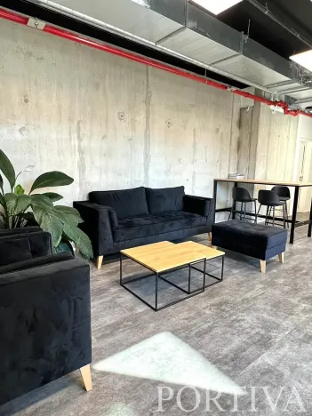 Pronájem kanceláře, Praha - Holešovice, Dělnická, 440 m2