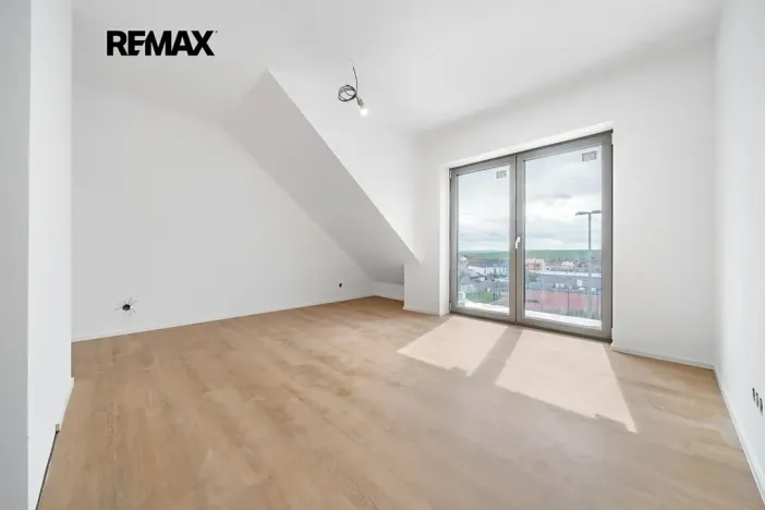 Prodej bytu 3+kk, Moravany, Květná, 108 m2
