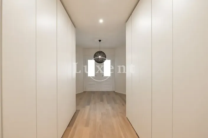 Pronájem bytu 3+kk, Praha - Vinohrady, náměstí Jiřího z Poděbrad, 137 m2