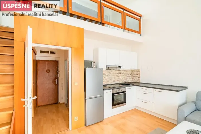 Prodej bytu 1+kk, Praha - Stodůlky, Rotavská, 42 m2