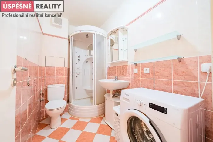 Prodej bytu 1+kk, Praha - Stodůlky, Rotavská, 42 m2
