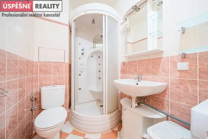 Prodej bytu 1+kk, Praha - Stodůlky, Rotavská, 42 m2