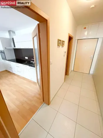 Pronájem bytu 2+kk, Praha - Braník, Na výspě, 52 m2