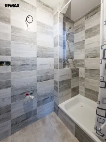 Prodej rodinného domu, Český Rudolec - Markvarec, 222 m2