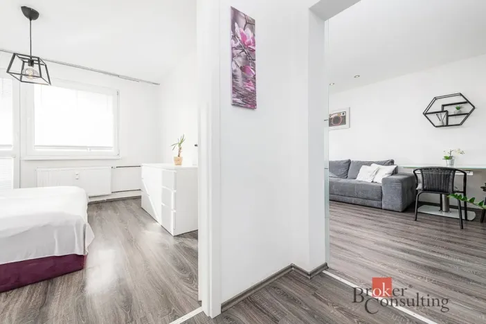 Prodej bytu 2+1, Kladno - Kročehlavy, Ukrajinská, 53 m2
