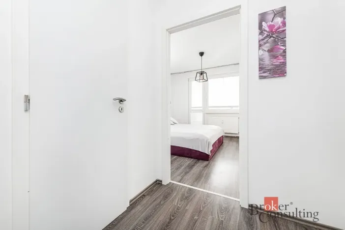 Prodej bytu 2+1, Kladno - Kročehlavy, Ukrajinská, 53 m2