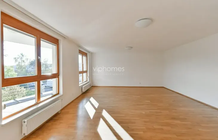 Pronájem bytu 4+kk, Praha - Liboc, U silnice, 200 m2