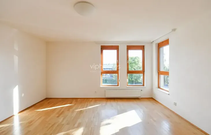 Pronájem bytu 4+kk, Praha - Liboc, U silnice, 200 m2