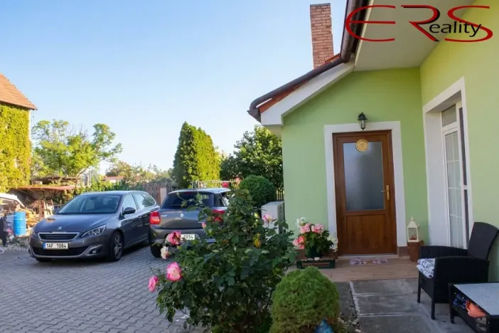 Prodej rodinného domu, Kostelní Hlavno, 270 m2