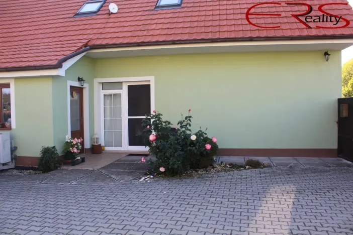 Prodej rodinného domu, Kostelní Hlavno, 270 m2