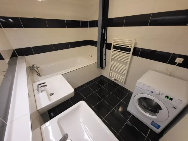 Prodej bytu 3+kk, Ostrava - Moravská Ostrava, Jantarová, 89 m2