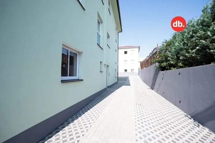 Pronájem bytu 2+kk, Dalovice, Hlavní, 50 m2