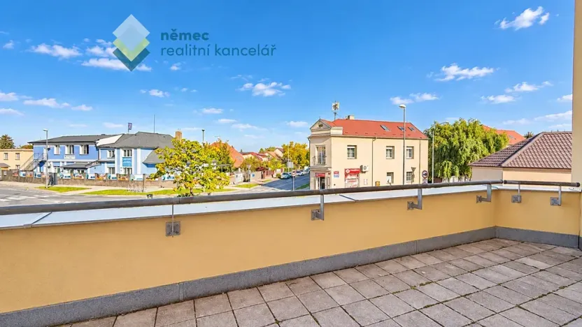 Pronájem bytu 2+kk, Praha - Satalice, K nádraží, 44 m2