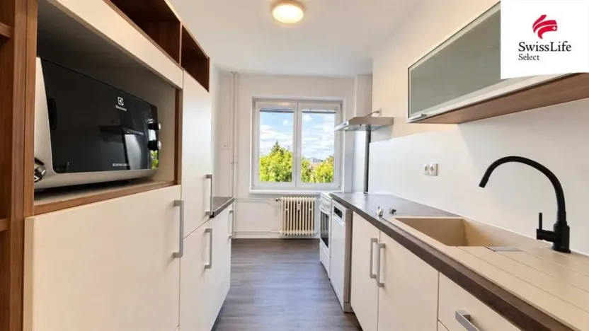 Pronájem bytu 2+1, 5 m², Mírové nám., Budějovické Předměstí