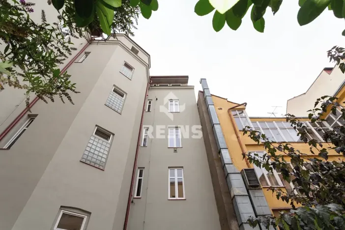 Prodej bytu 3+kk, Praha - Smíchov, Vltavská, 99 m2