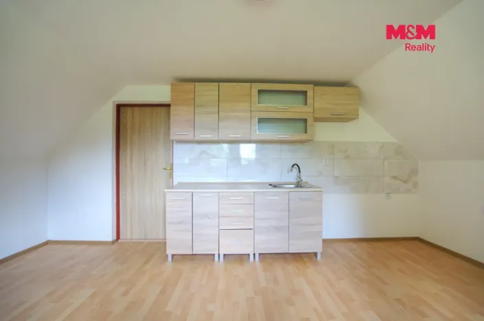 Prodej rodinného domu, Hutisko-Solanec - Solanec pod Soláněm, 180 m2