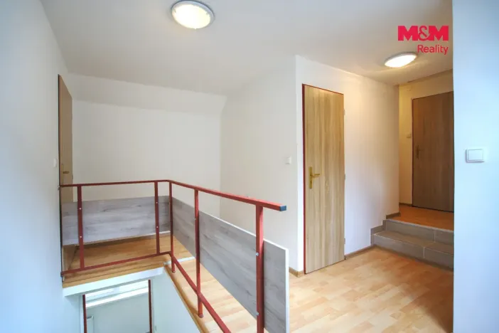 Prodej rodinného domu, Hutisko-Solanec - Solanec pod Soláněm, 180 m2