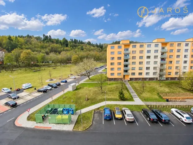 Prodej bytu 2+1, Kadaň, Na Podlesí, 52 m2