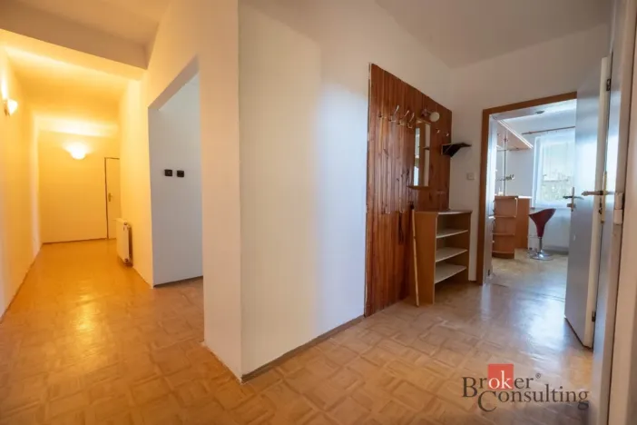 Prodej bytu 2+kk, Prosiměřice, 84 m2
