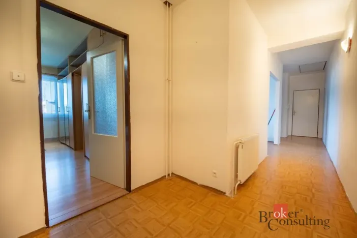 Prodej bytu 2+kk, Prosiměřice, 84 m2